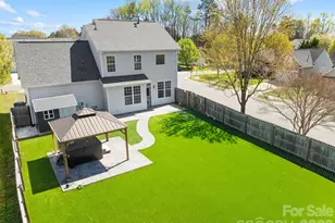 8805 Firestreak Dr, Charlotte, NC 28216 - Photo 34