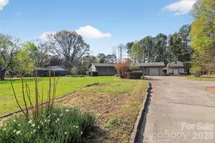 9516 Westmoreland Rd, Cornelius, NC 28031 - Photo 4