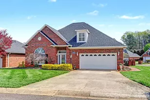 3610 Jordanview Ln, Gastonia, NC 28056 - Photo 2