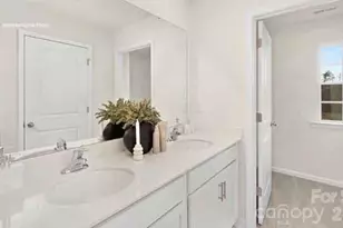 12137 Barred Owl Ct, Charlotte, NC 28215 - Photo 20