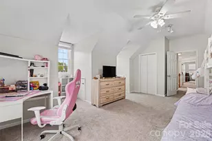 10529 Old Bridge Ln, Charlotte, NC 28269 - Photo 16