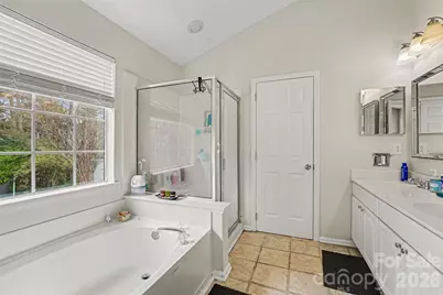 10529 Old Bridge Lane, Charlotte, NC 28269 - Photo 14