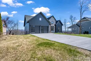 90 Summit Hill Rd, Hendersonville, NC 28791 - Photo 42