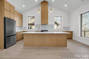 90 Summit Hill Rd, Hendersonville, NC 28791 - Photo 12