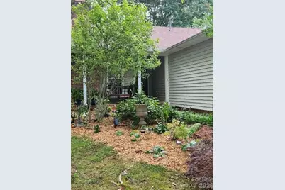 17 Marlwood Court #127, Asheville, NC 28804 - Photo 6