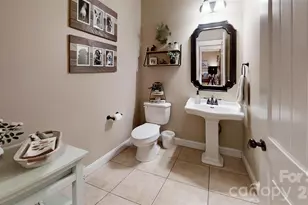 1520 Weatherwood Dr, Lincolnton, NC 28092 - Photo 20