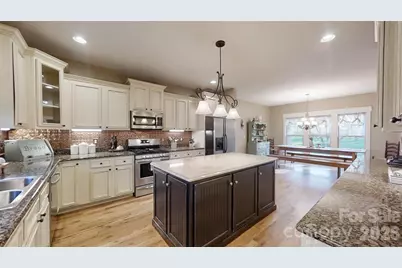 1520 Weatherwood Drive, Lincolnton, NC 28092 - Photo 1