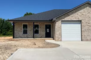 1961 Glen Manor Ct, Lincolnton, NC 28092 - Photo 16