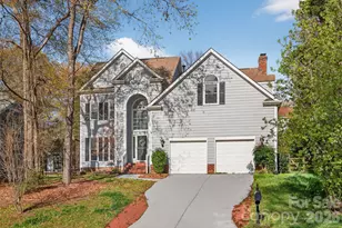 10807 Summitt Tree Ct, Charlotte, NC 28277 - Photo 1
