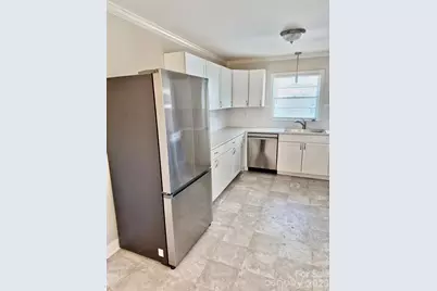 4105 Abbeydale Drive, Charlotte, NC 28205 - Photo 4