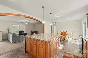 7836 Taxahaw Rd, Kershaw, SC 29067 - Photo 8