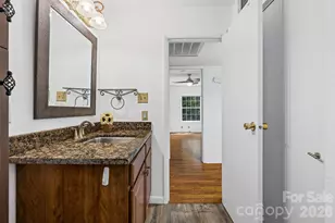 2636 Park Rd, Charlotte, NC 28209 - Photo 20