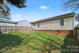 105 Chadwick Cir, Dallas, NC 28034 - Photo 22