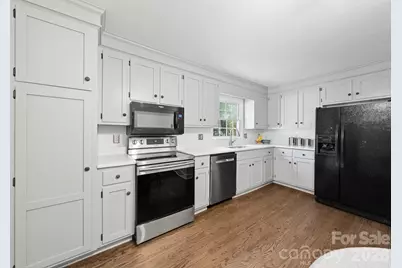 5221 Summer Gate Drive, Charlotte, NC 28226 - Photo 12