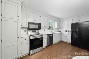 5221 Summer Gate Dr, Charlotte, NC 28226 - Photo 12