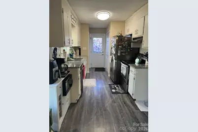 692 Radcliff Place NW, Concord, NC 28027 - Photo 8