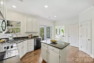 6506 Kentdale Ct, Charlotte, NC 28270 - Photo 14