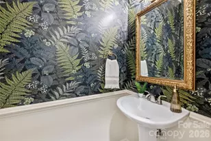 6506 Kentdale Ct, Charlotte, NC 28270 - Photo 18