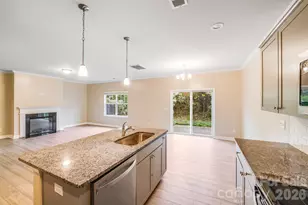 4920 Rockwood Rd, Charlotte, NC 28216 - Photo 10