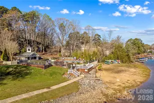 19843 Henderson Rd, Cornelius, NC 28031 - Photo 34