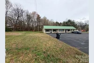 2504 Newton Drive, Statesville, NC 28677 - Photo 18