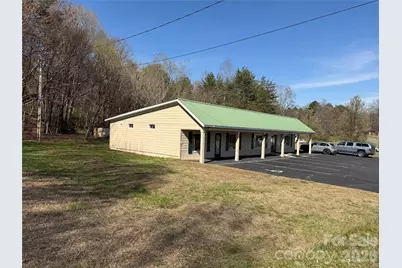 2504 Newton Drive, Statesville, NC 28677 - Photo 2