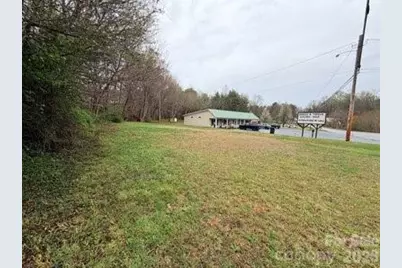 2504 Newton Drive, Statesville, NC 28677 - Photo 4