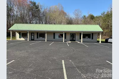 2504 Newton Drive, Statesville, NC 28677 - Photo 1