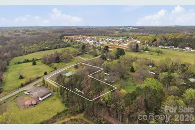 2504 Newton Drive, Statesville, NC 28677 - Photo 6