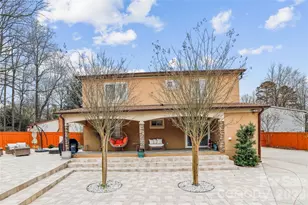 8104 Stem Ct, Charlotte, NC 28227 - Photo 2