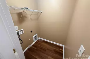 3581 Draycott Ave, Charlotte, NC 28213 - Photo 14