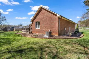 121 Keen Dr, Shelby, NC 28152 - Photo 4