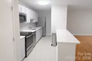 6106 Meadow Rose Ln, Charlotte, NC 28215 - Photo 1