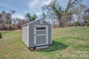 168 Nursery Rd, Forest City, NC 28043 - Photo 28