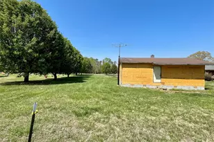 119 Za Hunter Rd, Bessemer City, NC 28016 - Photo 2