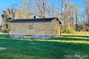 119 Za Hunter Rd, Bessemer City, NC 28016 - Photo 4