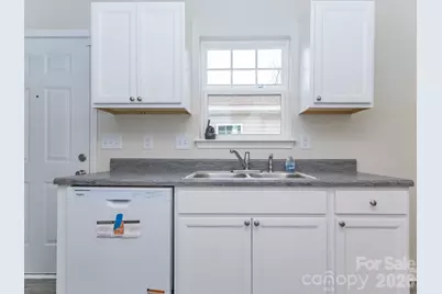 540 Broadway Court, Statesville, NC 28677 - Photo 8