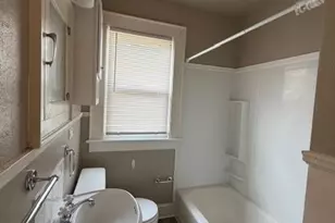 415 7th Ave Pl NW, Hickory, NC 28601 - Photo 6