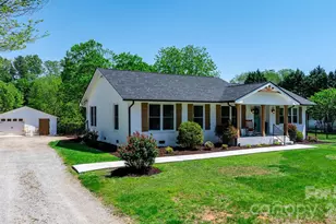 1252 Houston Mill Rd, Conover, NC 28613 - Photo 2