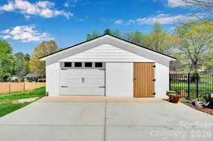 1252 Houston Mill Rd, Conover, NC 28613 - Photo 36