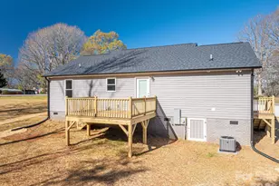 1928 Noles Cir, Lincolnton, NC 28092 - Photo 32