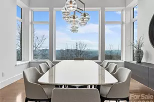 208 Skycliff Dr, Asheville, NC 28804 - Photo 22