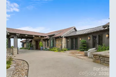 208 Skycliff Drive, Asheville, NC 28804 - Photo 2