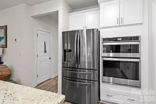 9021 Myrna Dr, Gastonia, NC 28056 - Photo 10