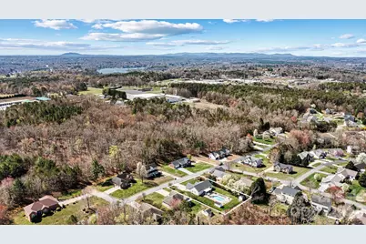 238 Wittenburg Springs Drive, Taylorsville, NC 28681 - Photo 6