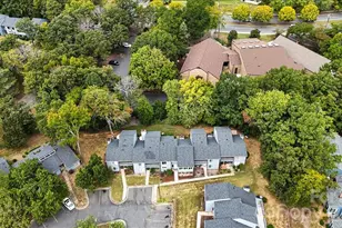 6610 Point Comfort Ln, Charlotte, NC 28226 - Photo 46