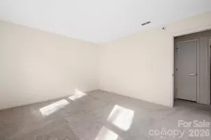 6515 Burning Bush Ct, Charlotte, NC 28227 - Photo 10