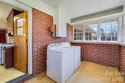 116 Crest Street, Mount Holly, NC 28120 - Photo 12