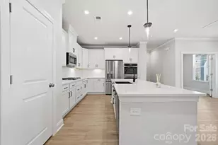 1819 Viewfield Rd, Fort Mill, SC 29708 - Photo 12