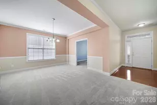 901 Platinum Dr, Fort Mill, SC 29708 - Photo 2